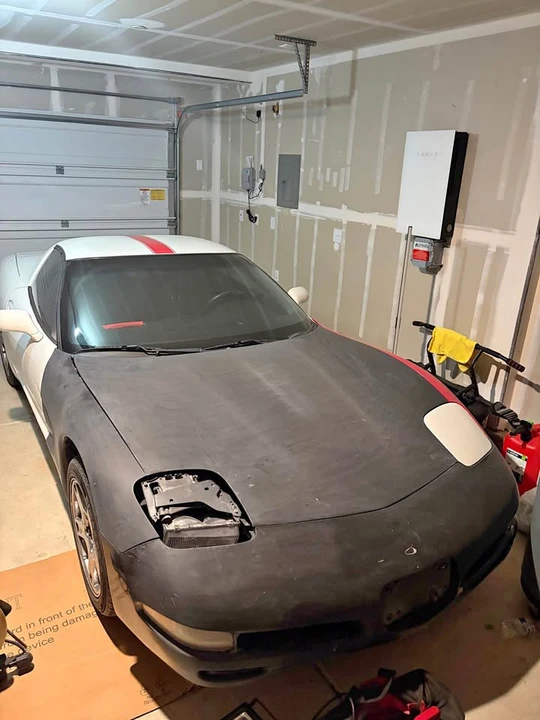 1998 Chevrolet Corvette C5 - Image 1 of 3
