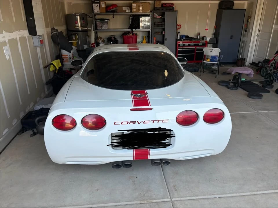 1998 Chevrolet Corvette C5 - Image 2 of 3