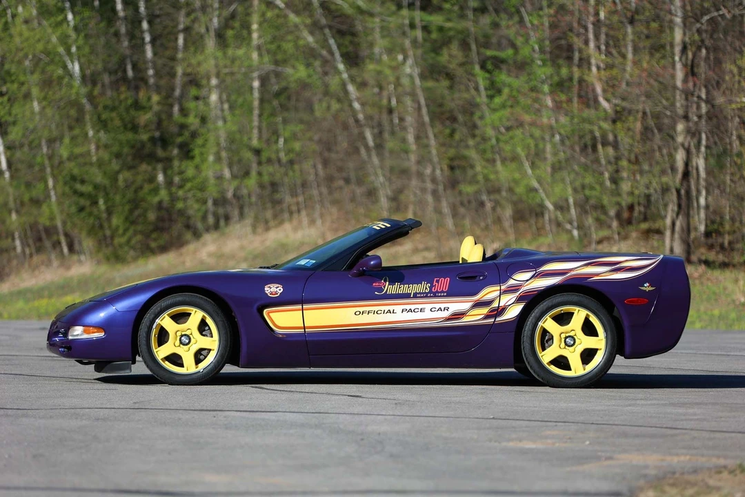 1998 Chevrolet Corvette C5 - Image 2 of 31