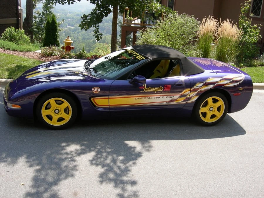 1998 Chevrolet Corvette C5 - Image 2 of 12