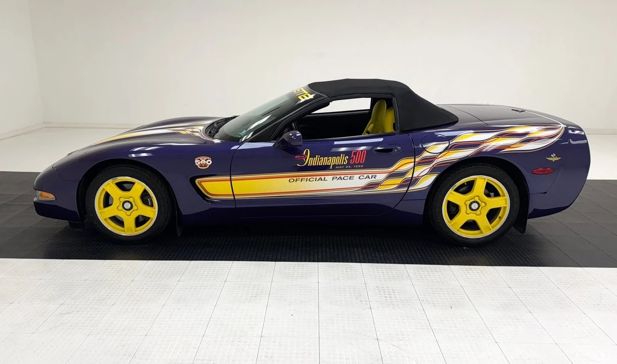 1998 Chevrolet Corvette C5 - Image 3 of 31