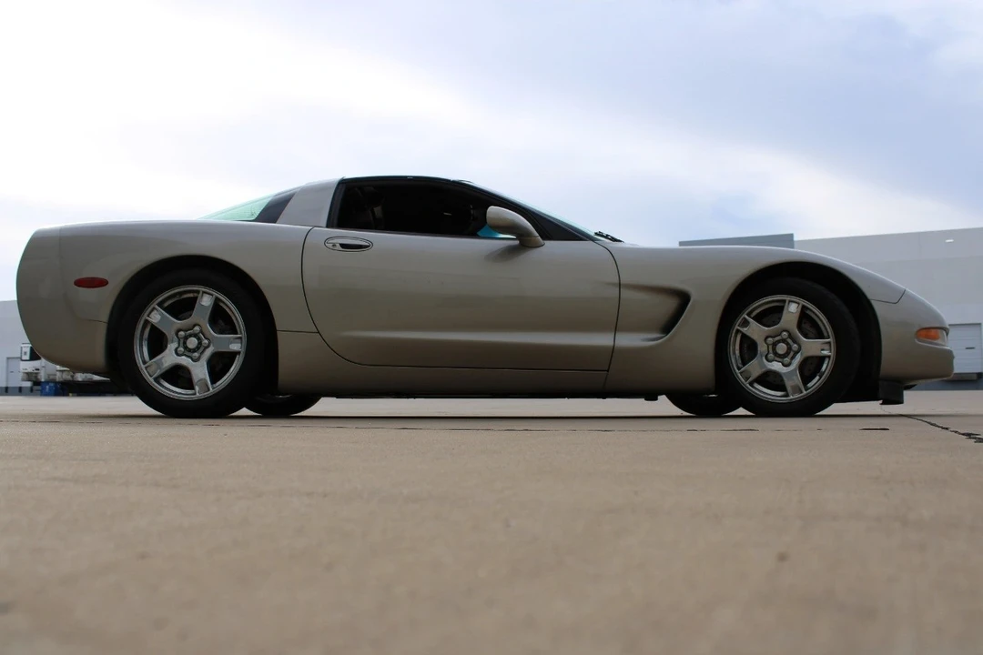 1998 Chevrolet Corvette C5 - Image 7 of 21