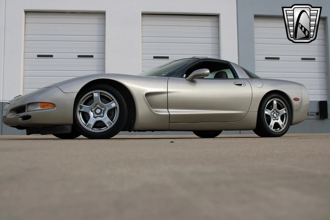 1998 Chevrolet Corvette C5 - Image 4 of 21