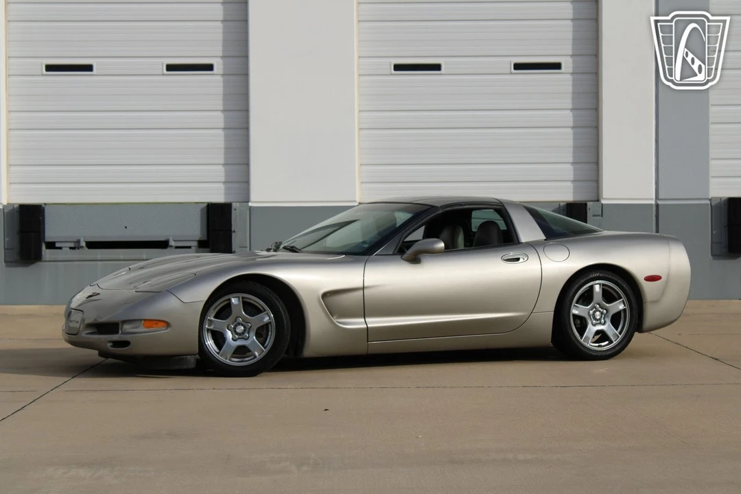 1998 Chevrolet Corvette C5 - Image 3 of 12