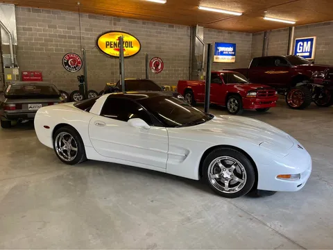 1998 Chevrolet Corvette C5 - Image 2 of 19