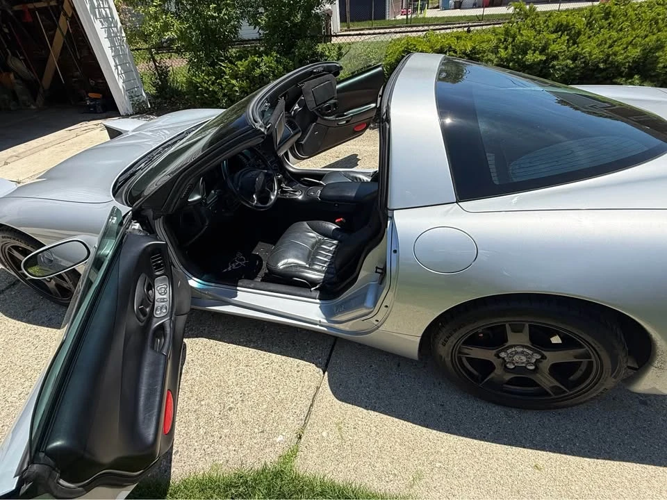 1998 Chevrolet Corvette C5 - Image 5 of 9