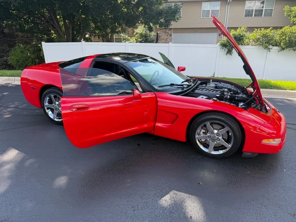 1998 Chevrolet Corvette C5 - Image 2 of 20