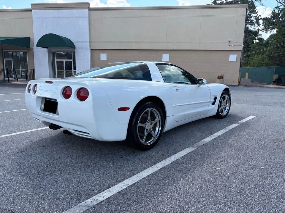 1998 Chevrolet Corvette C5 - Image 2 of 19