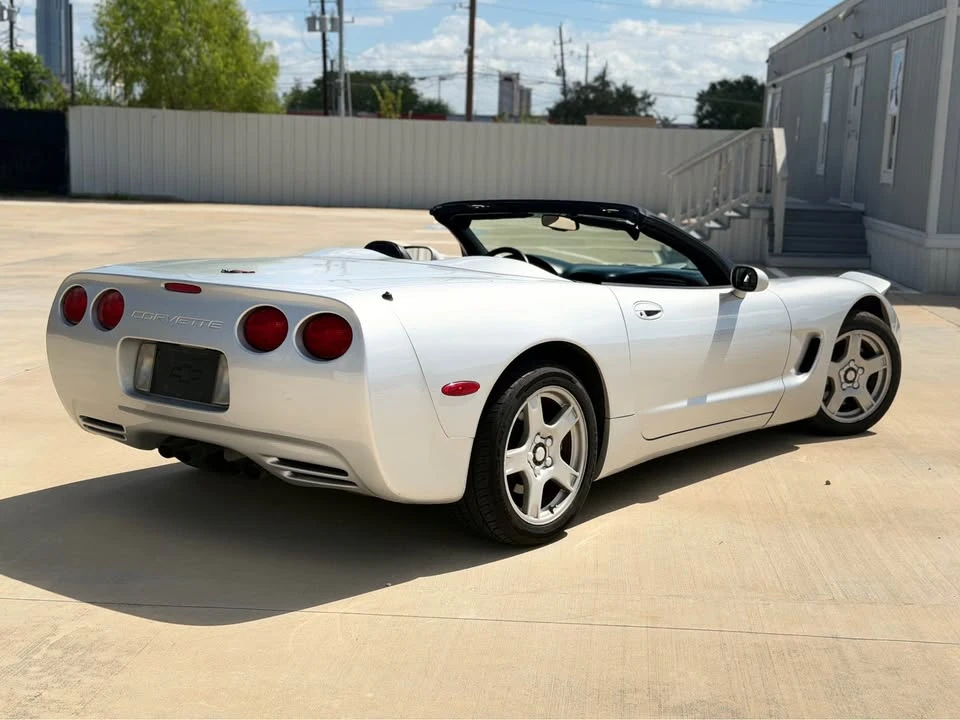 1998 Chevrolet Corvette C5 - Image 17 of 20