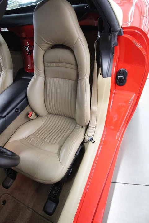 1998 Chevrolet Corvette C5 - Image 25 of 31