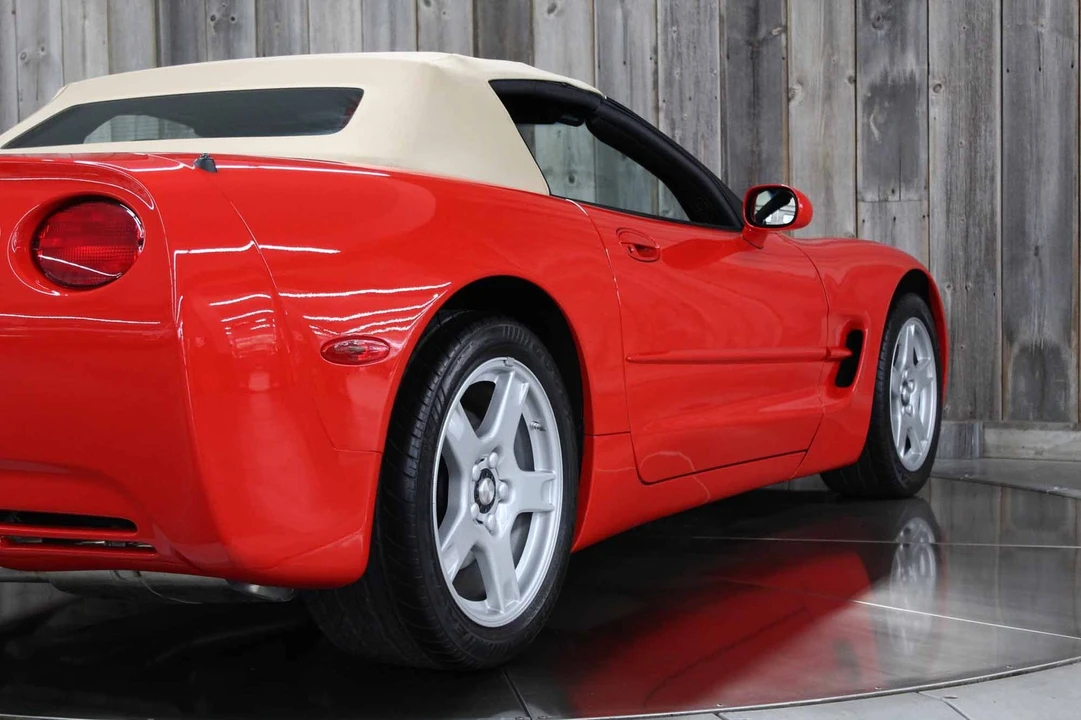 1998 Chevrolet Corvette C5 - Image 10 of 31