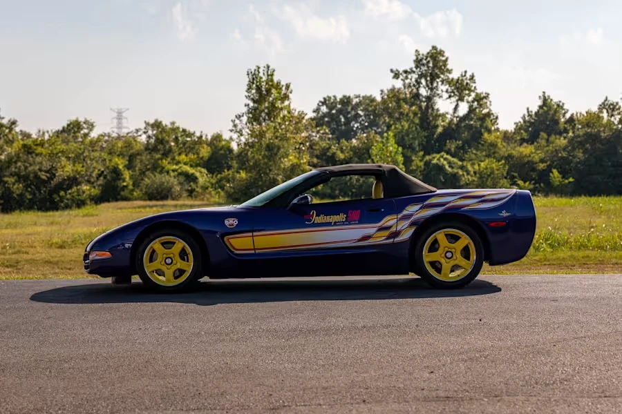 1998 Chevrolet Corvette C5 - Image 2 of 31