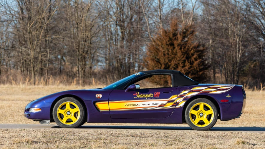 1998 Chevrolet Corvette C5 - Image 2 of 13