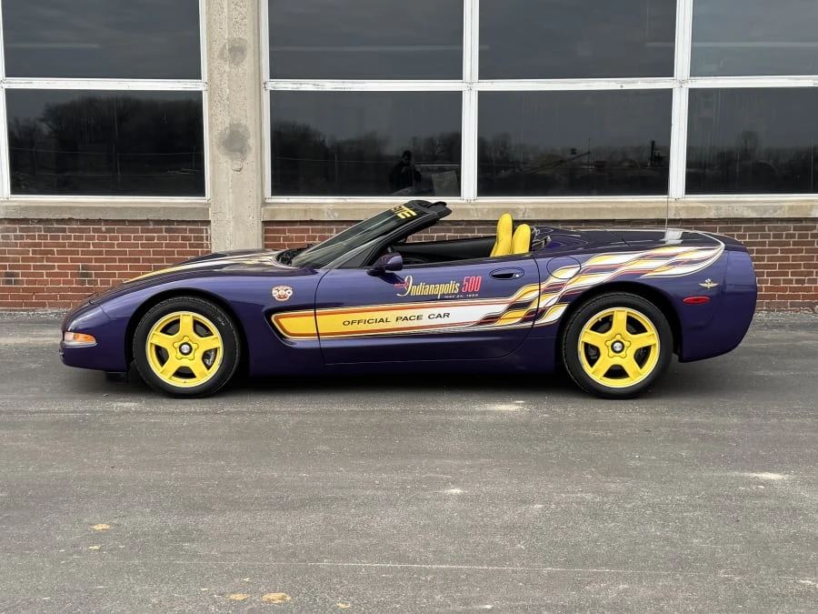 1998 Chevrolet Corvette C5 - Image 2 of 14