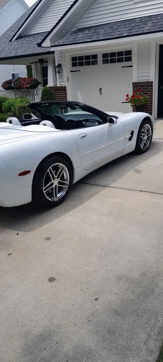 1998 Chevrolet Corvette C5 - Image 9 of 16