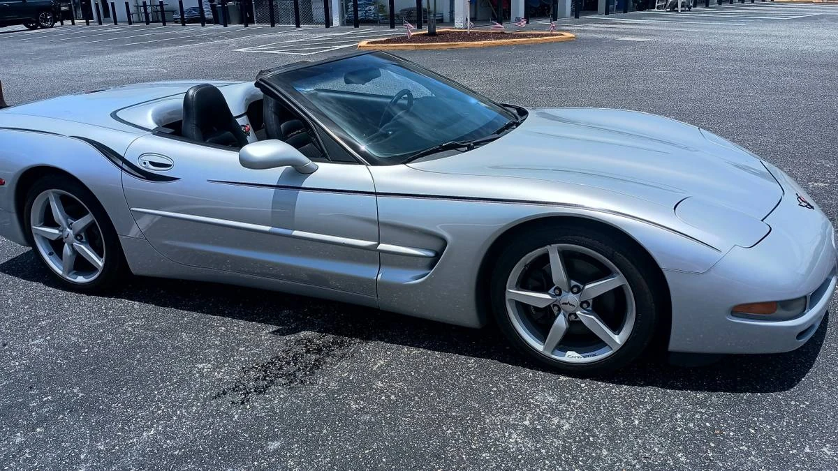 1998 Chevrolet Corvette C5 - Image 2 of 6