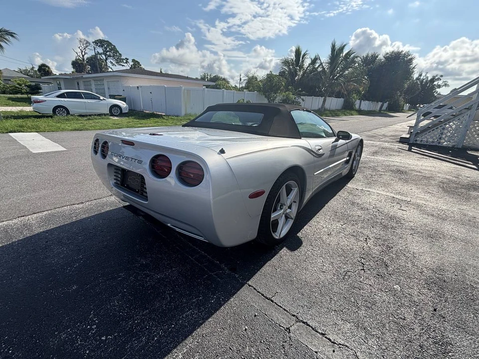 1998 Chevrolet Corvette C5 - Image 5 of 15