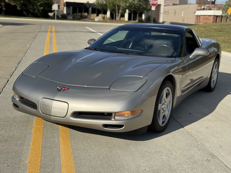 1998 Chevrolet Corvette C5 - Image 3 of 21