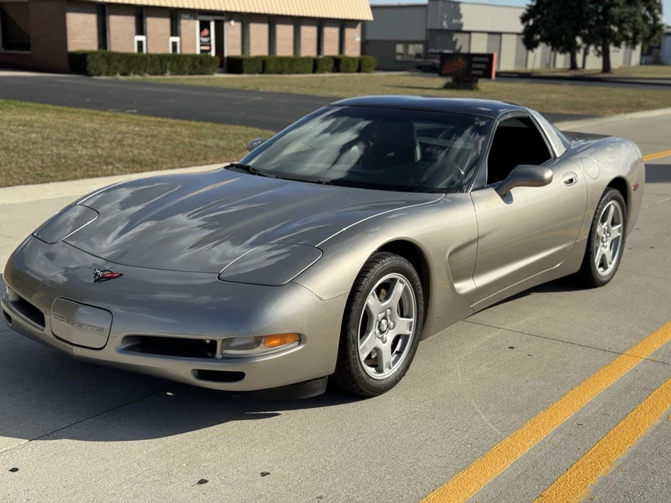 1998 Chevrolet Corvette C5 - Image 2 of 21