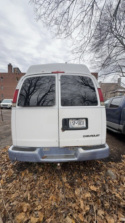 1998 Chevrolet Express - Image 4 of 6