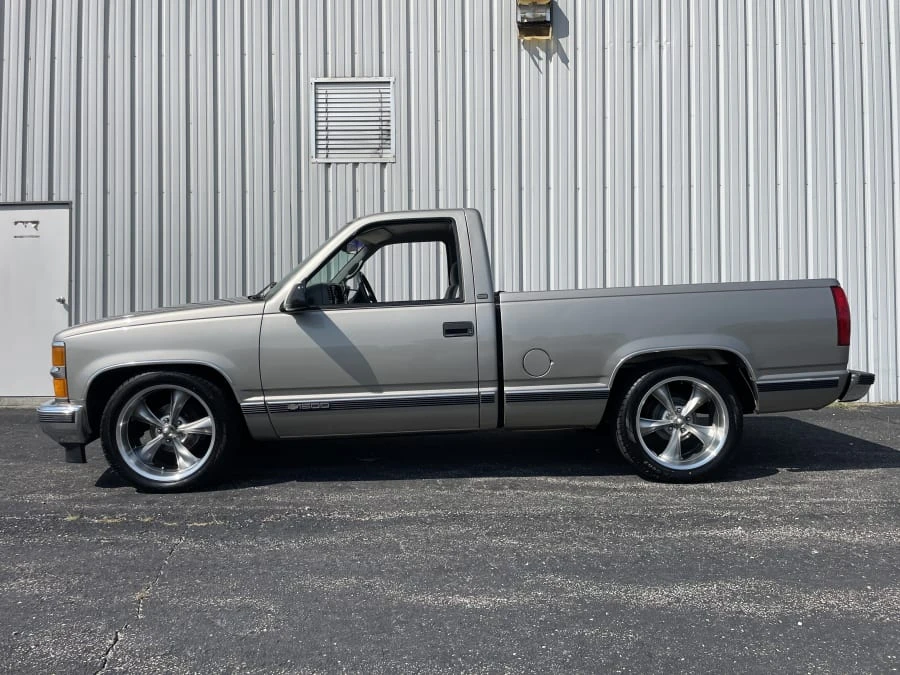 1998 Chevrolet C/K 4th Gen - Image 2 of 12