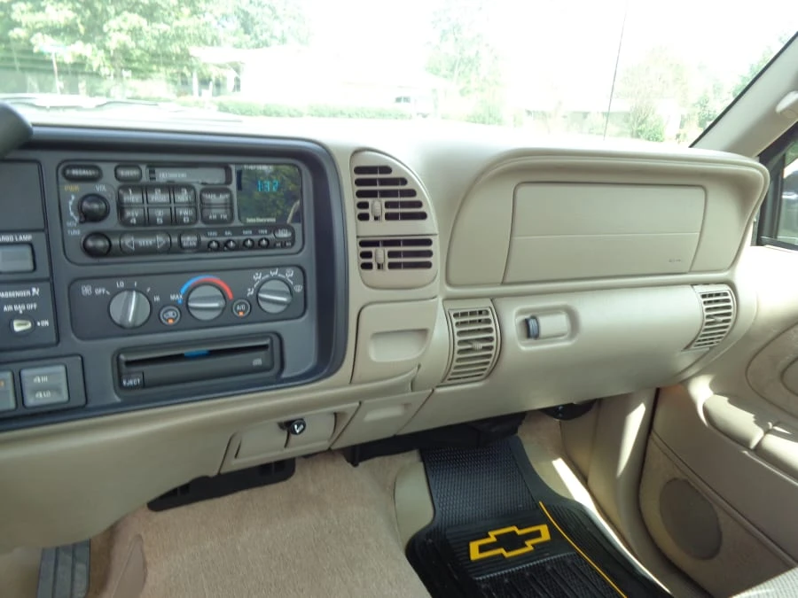 1998 Chevrolet C/K 4th Gen - Image 5 of 12