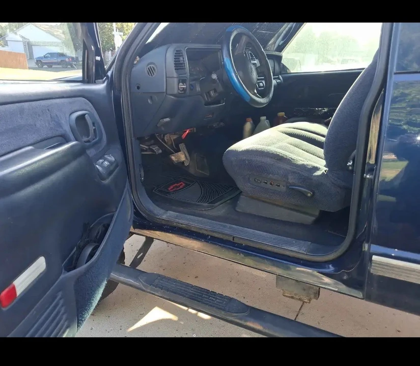 1998 Chevrolet C/K 4th Gen - Image 8 of 11