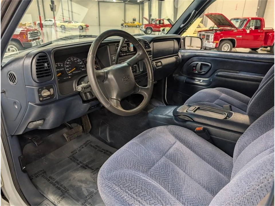 1998 Chevrolet C/K 4th Gen - Image 13 of 17