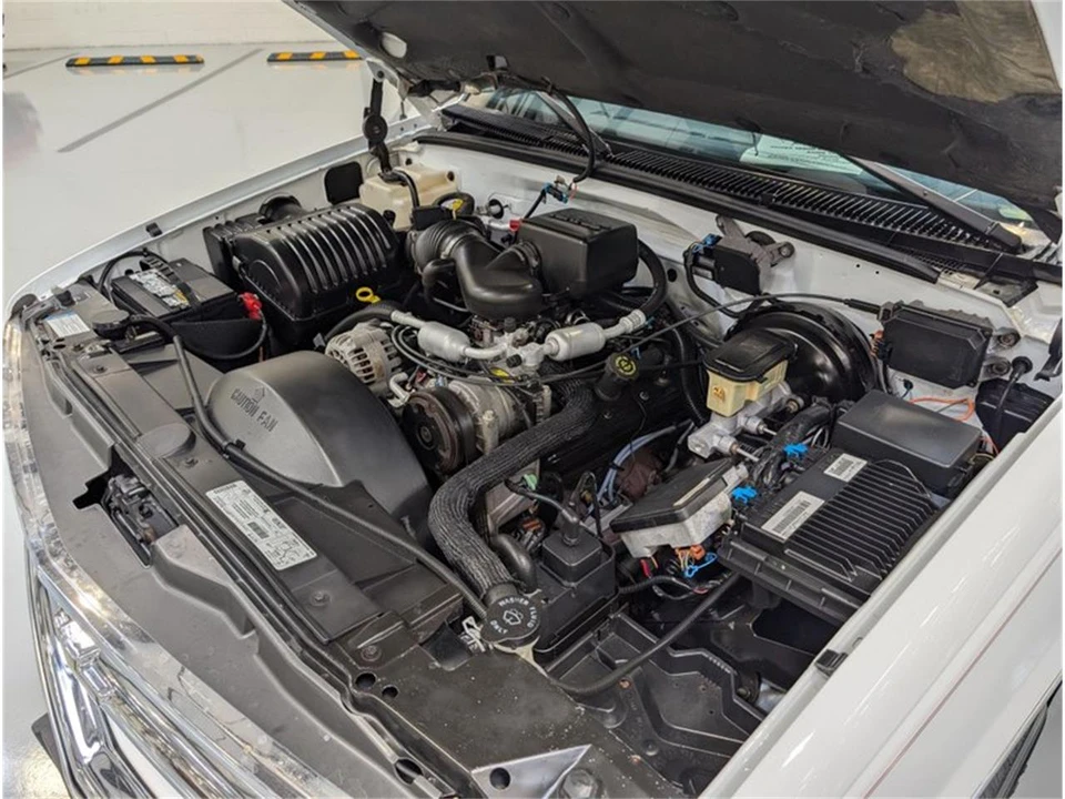 1998 Chevrolet C/K 4th Gen - Image 15 of 17
