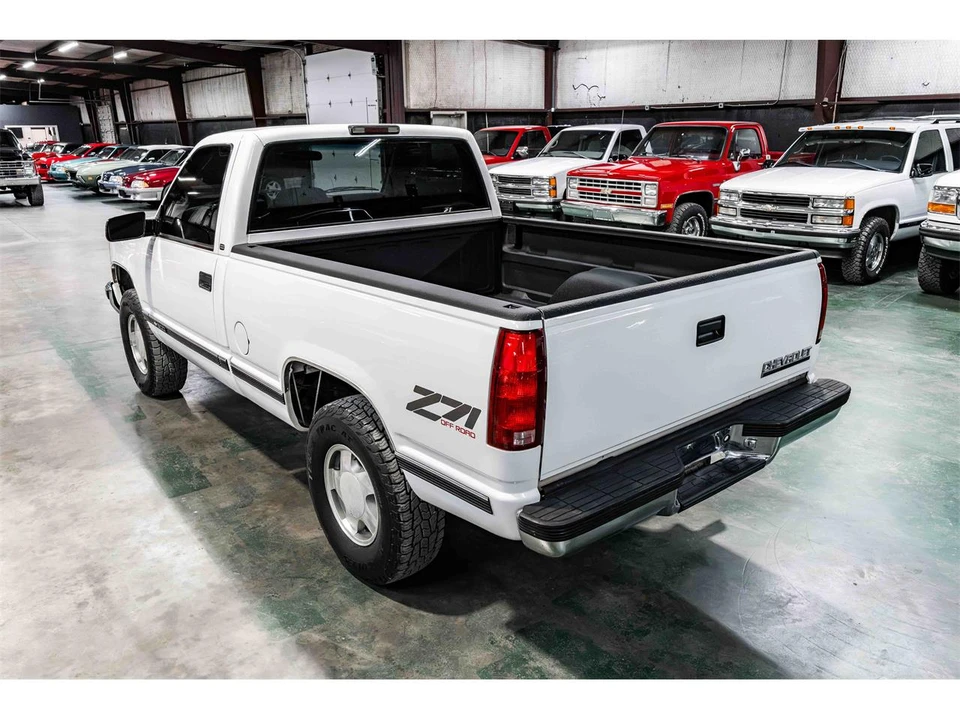1998 Chevrolet C/K 4th Gen - Image 3 of 21
