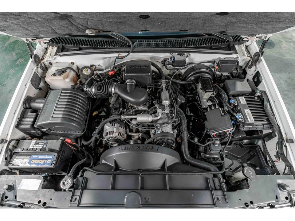 1998 Chevrolet C/K 4th Gen - Image 10 of 21