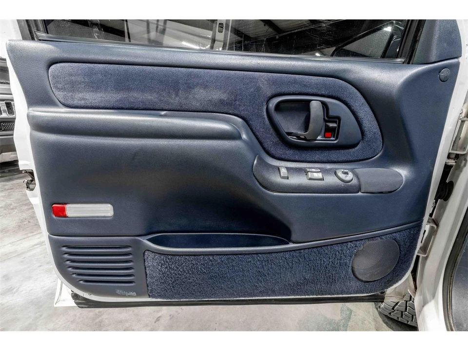 1998 Chevrolet C/K 4th Gen - Image 12 of 21