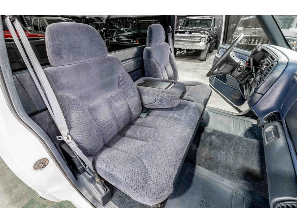 1998 Chevrolet C/K 4th Gen - Image 16 of 21