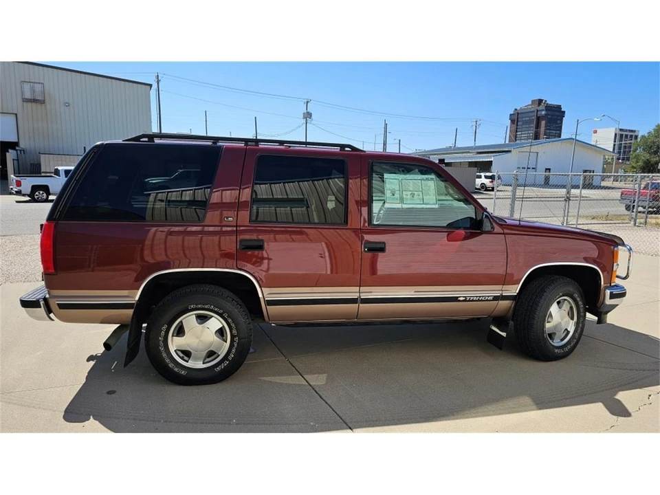 1998 Chevrolet C/K 4th Gen - Image 6 of 31