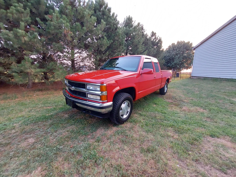1998 Chevrolet C/K 4th Gen - Image 7 of 31
