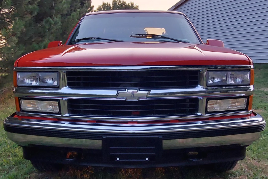1998 Chevrolet C/K 4th Gen - Image 2 of 31