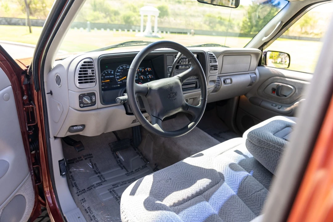 1998 Chevrolet C/K 4th Gen - Image 19 of 31