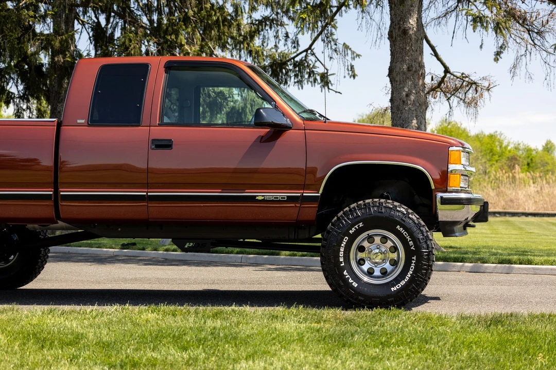 1998 Chevrolet C/K 4th Gen - Image 5 of 31