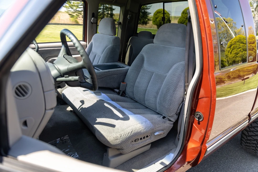 1998 Chevrolet C/K 4th Gen - Image 17 of 31