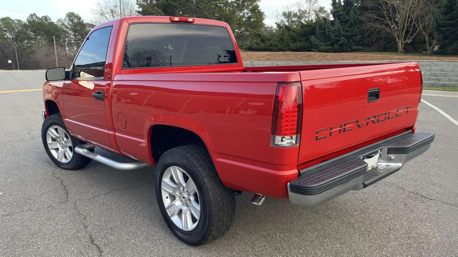 1998 Chevrolet C/K 4th Gen - Image 8 of 15