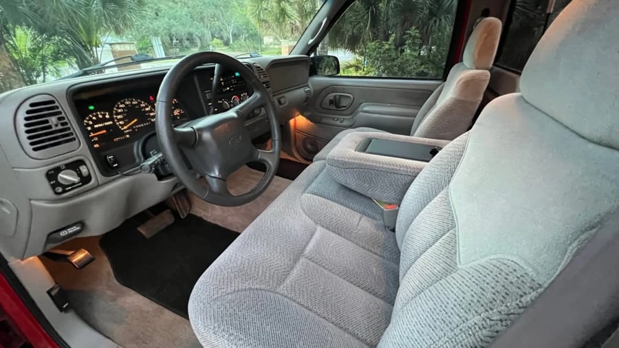 1998 Chevrolet C/K 4th Gen - Image 4 of 15