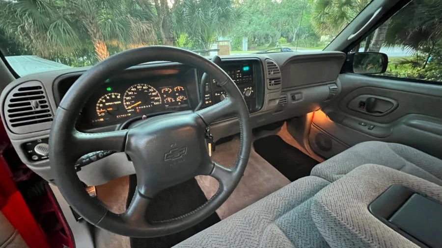 1998 Chevrolet C/K 4th Gen - Image 5 of 15