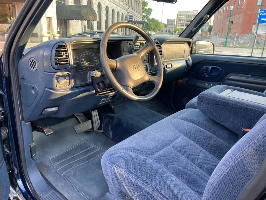 1998 Chevrolet C/K 4th Gen - Image 10 of 17