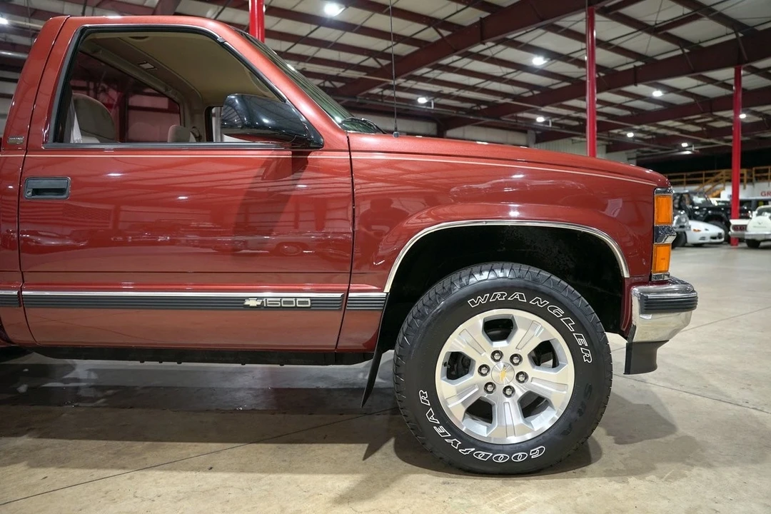 1998 Chevrolet C/K 4th Gen - Image 11 of 12