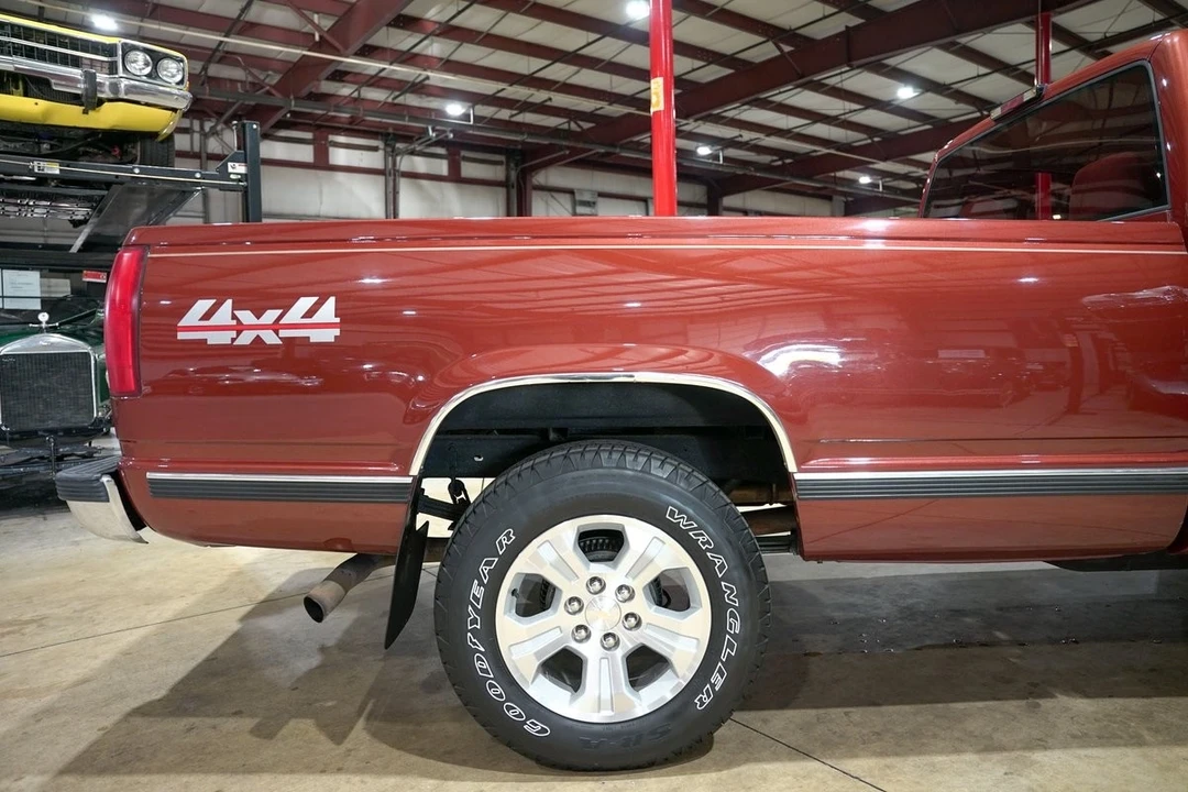 1998 Chevrolet C/K 4th Gen - Image 9 of 12