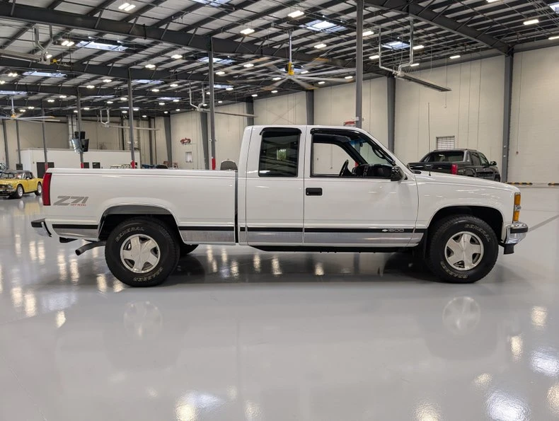 1998 Chevrolet C/K 4th Gen - Image 7 of 17