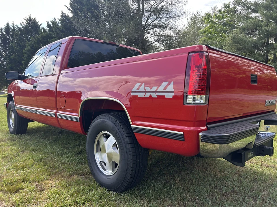 1998 Chevrolet C/K 4th Gen - Image 7 of 31