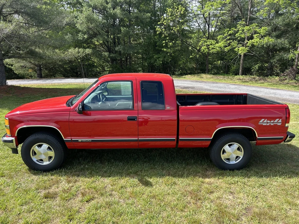 1998 Chevrolet C/K 4th Gen - Image 5 of 31