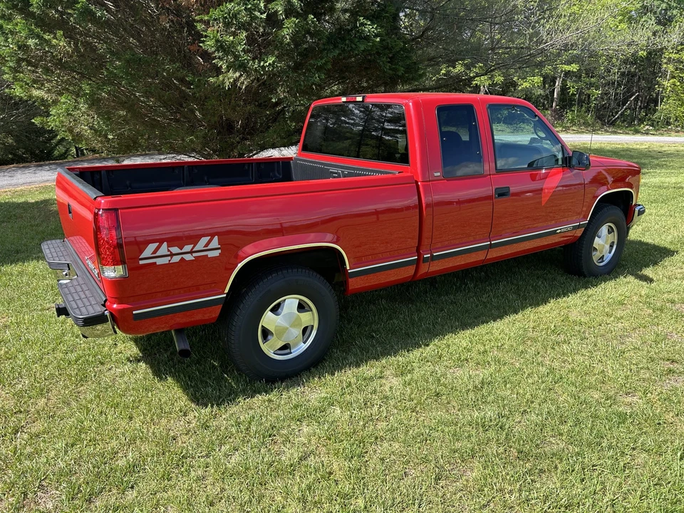 1998 Chevrolet C/K 4th Gen - Image 15 of 31