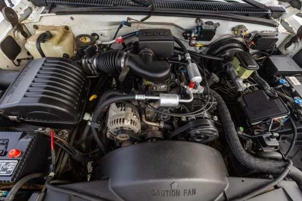 1998 Chevrolet C/K 4th Gen - Image 6 of 7